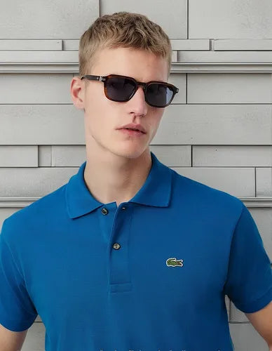 Polo-Shirt aus leichtem Piqué, klassische Passform